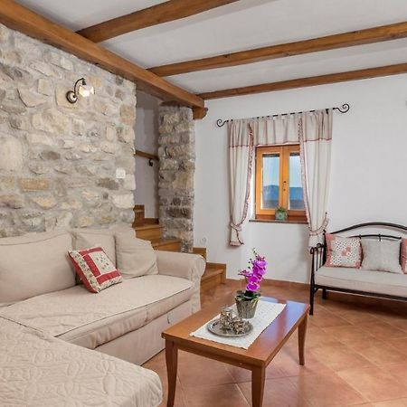 Rona stone house apartments Janja Boljun Extérieur photo